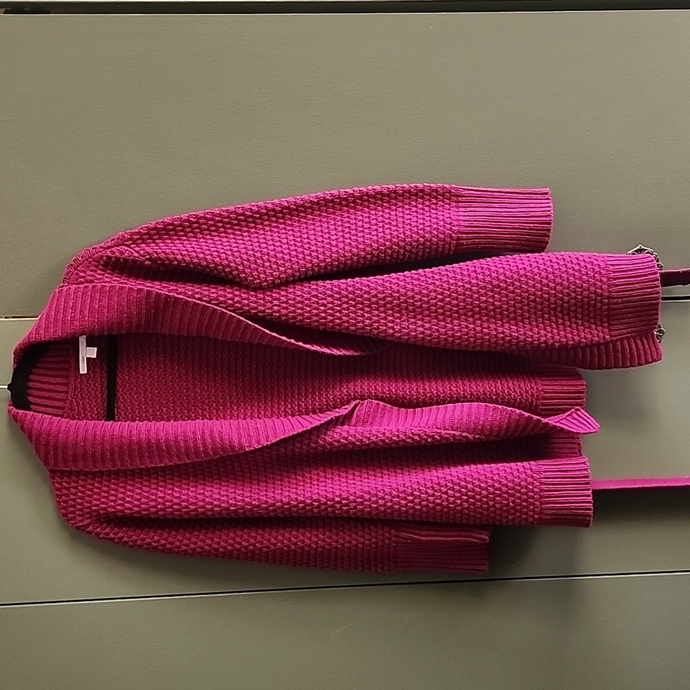 Like New! Beautiful wine cardigan wool blend